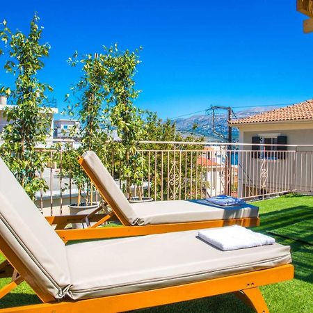 Flowers In The City - Elegant Home In Argostoli מראה חיצוני תמונה